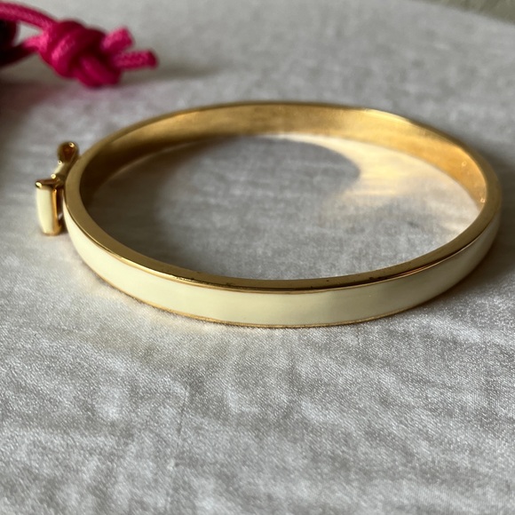 Kate Spade: “Take a Bow” Cream & Gold Tone Bow Bracelet & Dust Bag - Picture 11 of 11